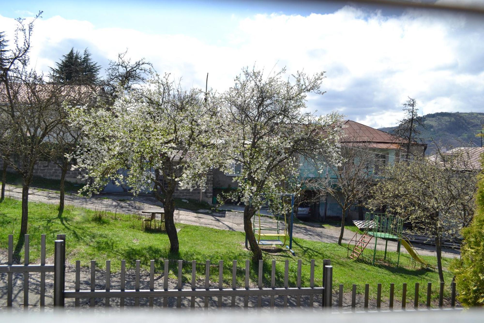 Sunny Lodge Dilijan Exterior photo